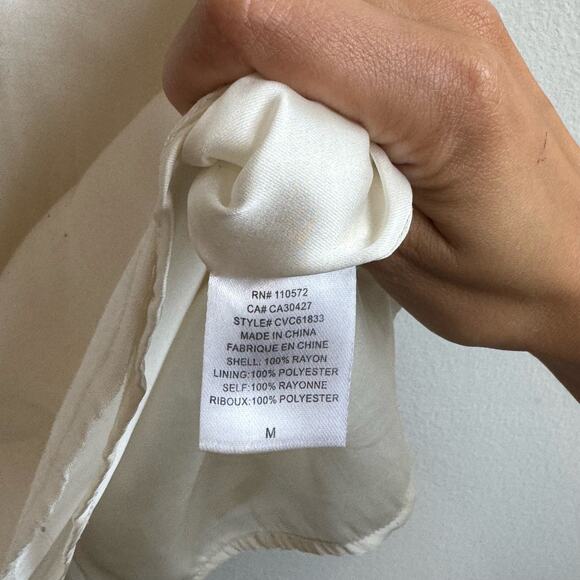 Twelfth Street by Cynthia Vincent Cutout Embroidered Shift Dress - Medium - Picture 8 of 10